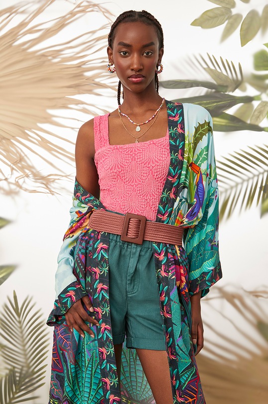 VIBRANT VACAY
