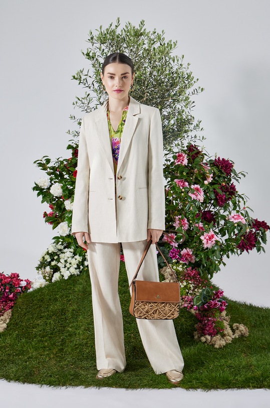 LINEN GRACE