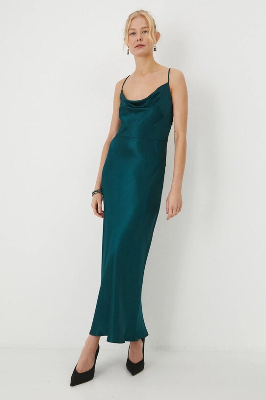 LONG SATIN STORY