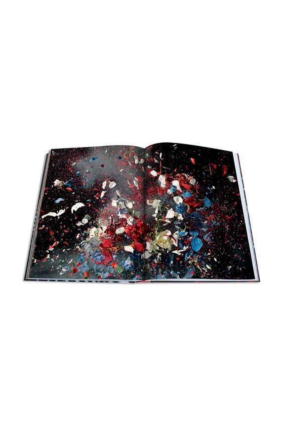 Assouline książka Flowers: Art & Bouquets by Sixtine Dubly, English 9781614285144