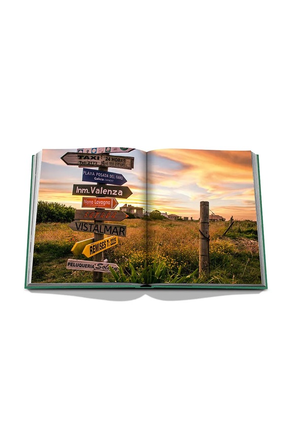 Kniha Assouline Punta Del Este by Bony Bullrich, English 9781649801845 vícebarevná