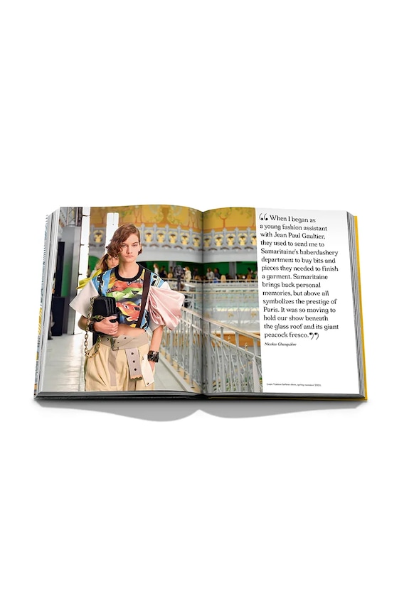Assouline book Samaritaine: Paris Pont-Neuf by Harold Cobert, English 9781649800206
