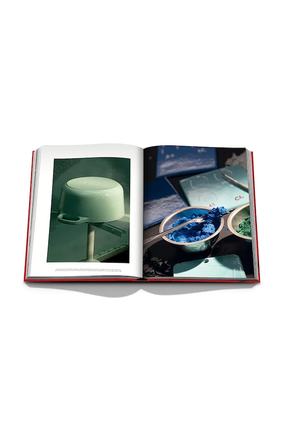 Assouline book Le Creuset by Brett Martin, English 9781649804464