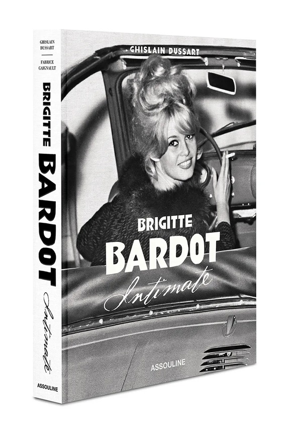 Kniha Assouline Brigitte Bardot: Intimate by Fabrice Gaignault, English 9781649805638 vícebarevná AA00
