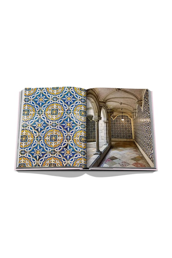 Kniha Assouline Lisboa Luz by Carlos Souza and Charlene Shorto, English vícebarevná 9781649801012
