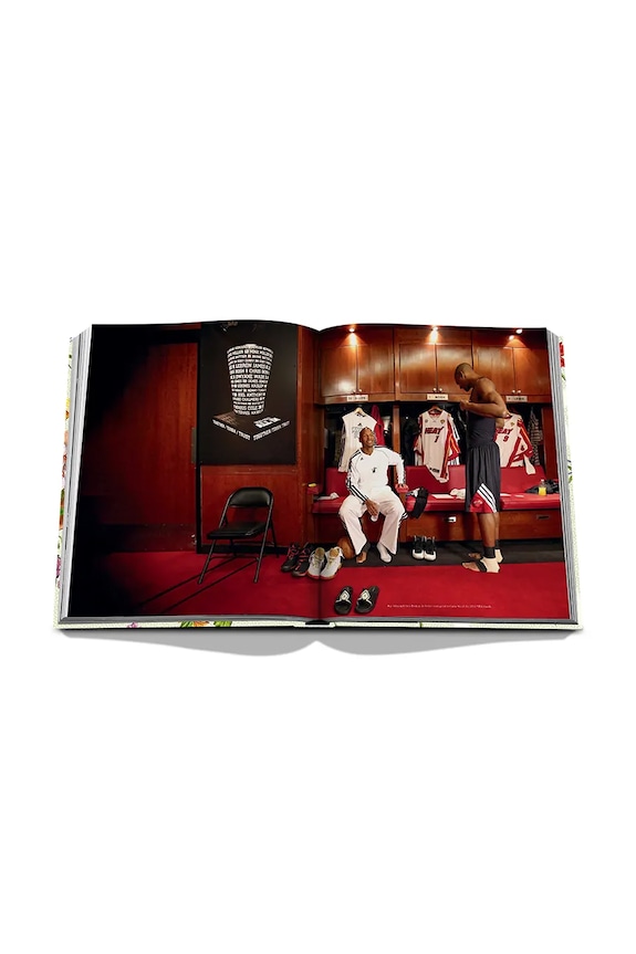 Assouline book Basketball: The Impossible Collection, Howard Beck, English 9781649804174