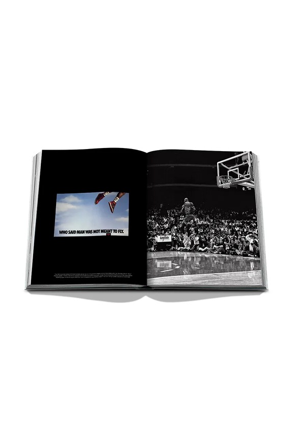 Assouline könyv Air Jordan (Classic) by Adam Bradley, English 9781649805263 fehér