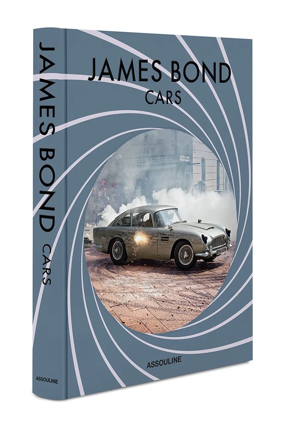 Kniha Assouline James Bond Cars by Chris Corbould, English 9781649804976 viacfarebná AA00