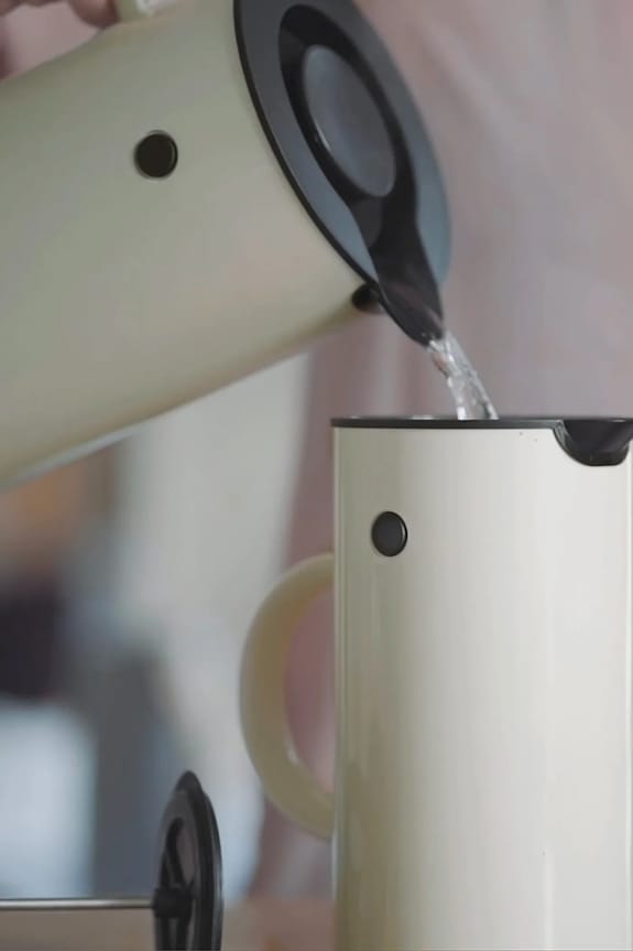 Stelton czajnik elektryczny z tworzywa sztucznego 1,5 l 890.8