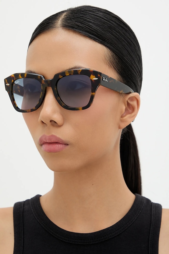 Αξεσουάρ Γυαλιά ηλίου Ray-Ban 0RB2186 καφέ