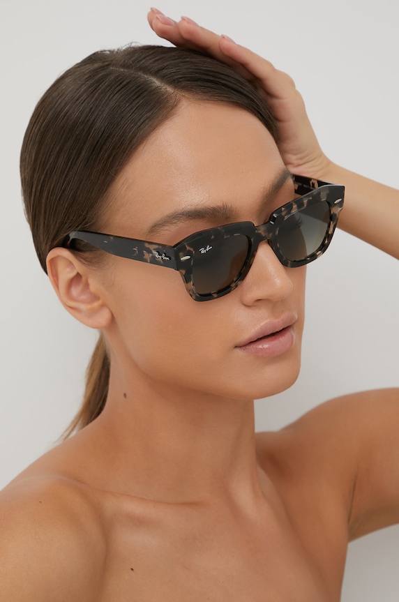 Ray-Ban okulary przeciwsłoneczne STATE STREET czarny 0RB2186