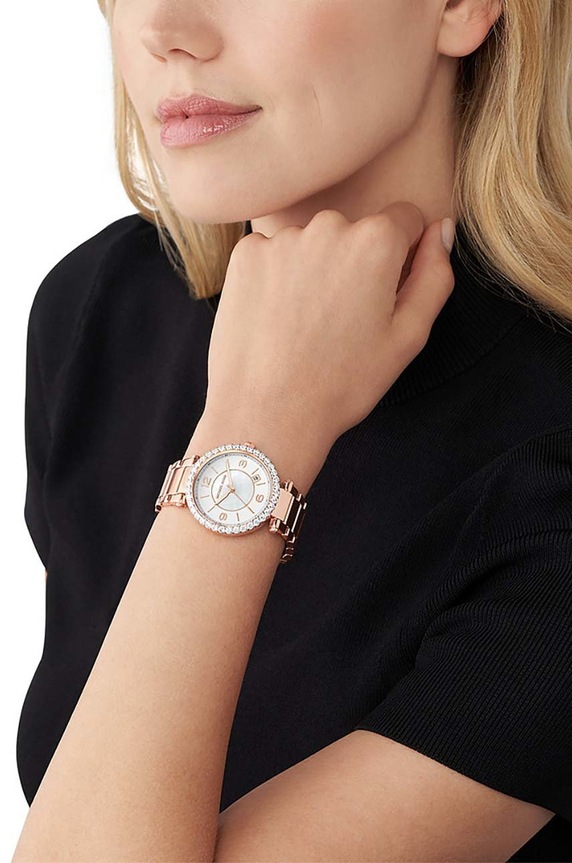 Часовник Michael Kors MK4695 злато MK4695