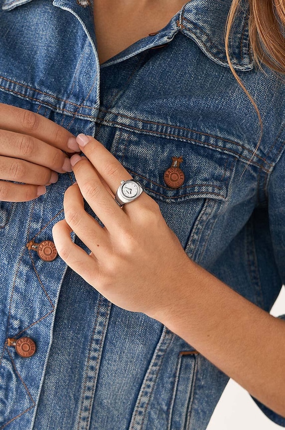 Hodinky vo forme prsteňa Fossil ES5245