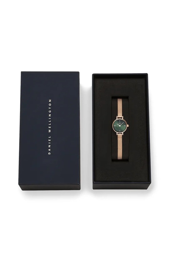 Часовник Daniel Wellington DW00100742 злато