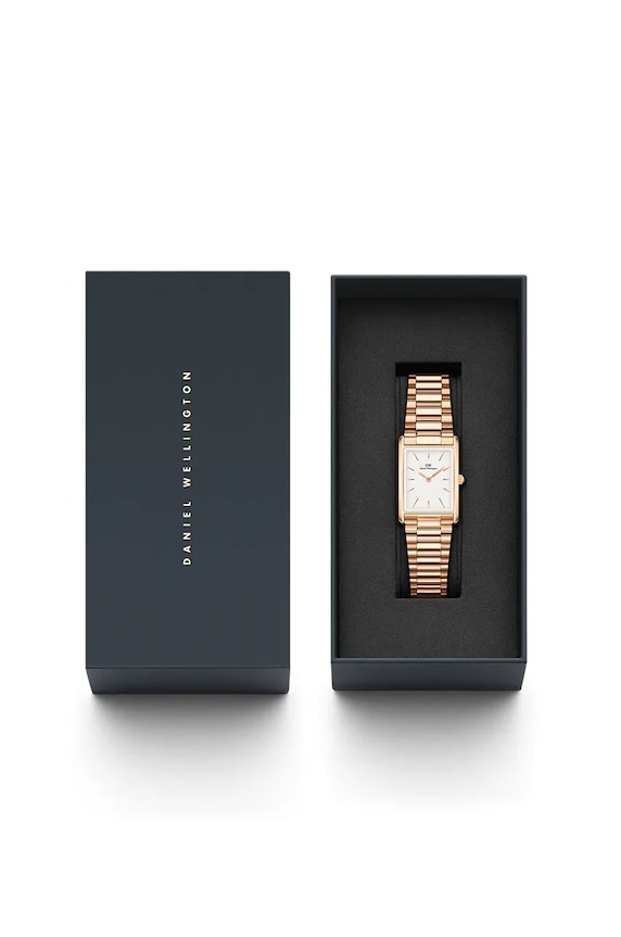 Часовник Daniel Wellington DW00100699 злато