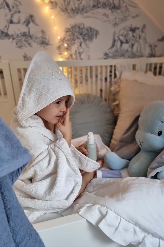 Effiki ręcznik bawełniany dziecięcy 95x95 cm Recznik.z.kaptur.bialy biały