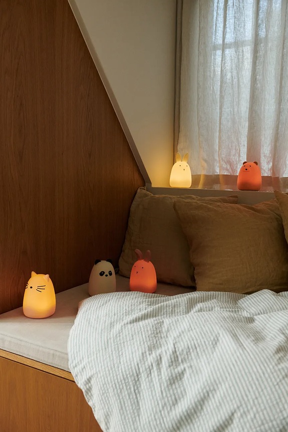 Nočná lampa Liewood Winston Panda Night Light LW19945.9BYA biela