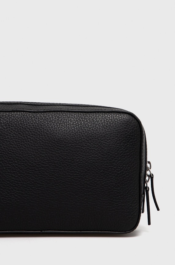 Akcesoria Tiger Of Sweden Kosmetyczka skórzana U69380010Z czarny