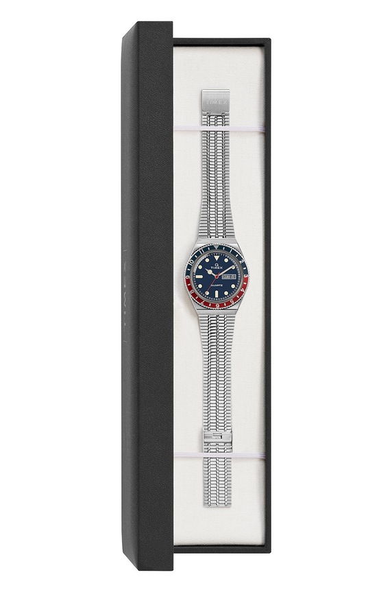 Timex zegarek TW2T80700 Q Timex Reissue TW2T80700 srebrny