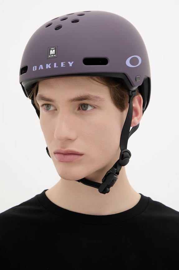 Oakley prilba fialová FOS901917