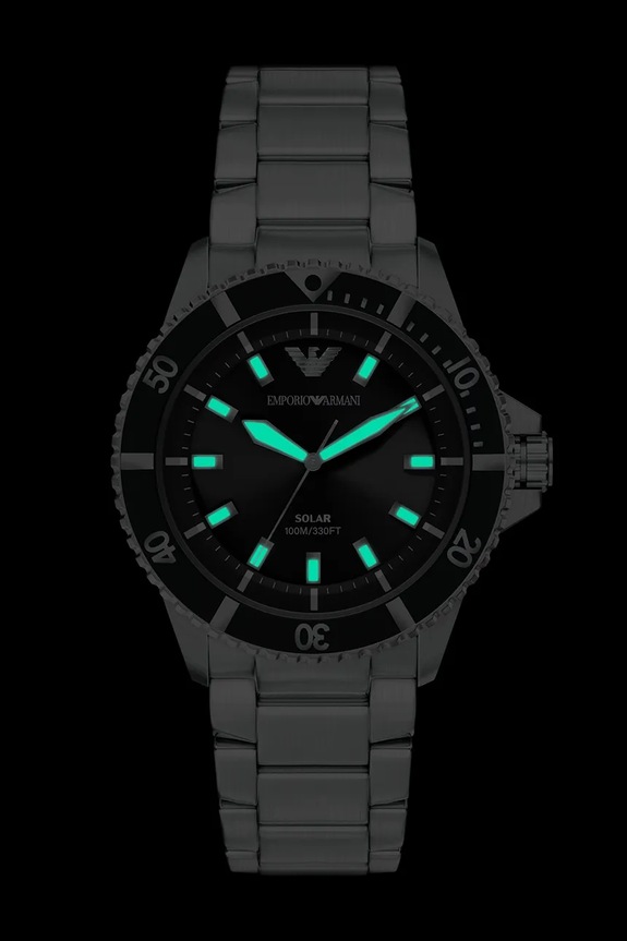 Emporio Armani športové hodinky pánske World Explorer strieborná AR11787