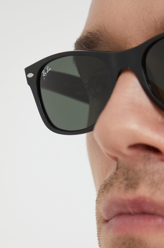 Ray-Ban - Szemüveg New Wayfarer 0RB2132.901