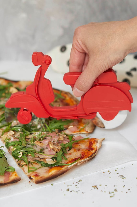 Balvi nóż do pizzy 24617 czerwony AA00