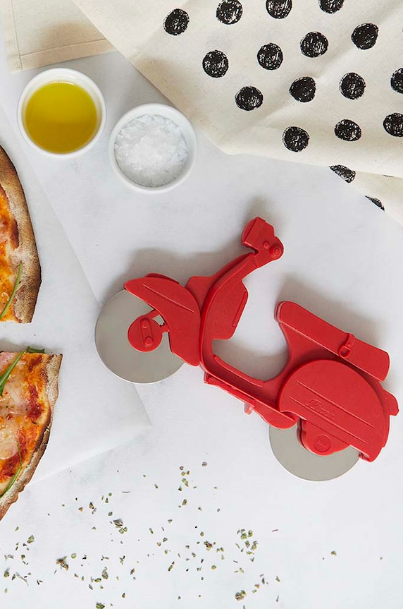 Balvi nóż do pizzy czerwony 24617