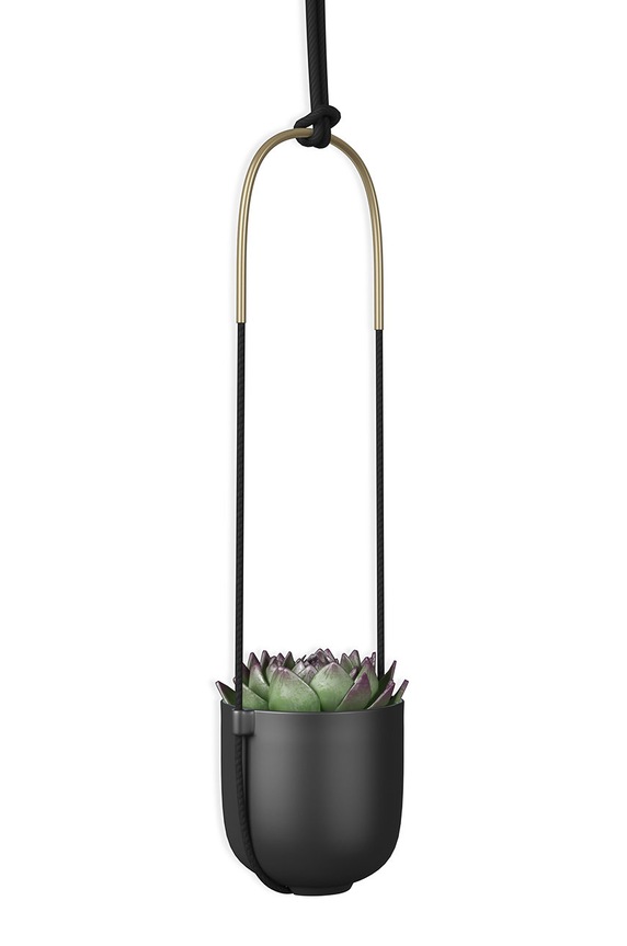 Závěsný květináč Umbra 1009571.040 černá AA00