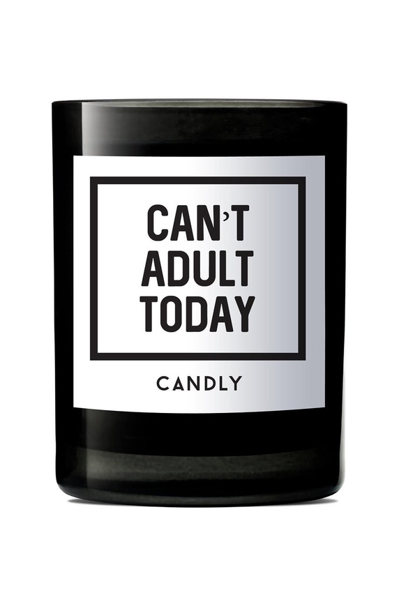 Candly - Ароматическая соевая свеча Can't adult today 250 g чёрный No1CAT