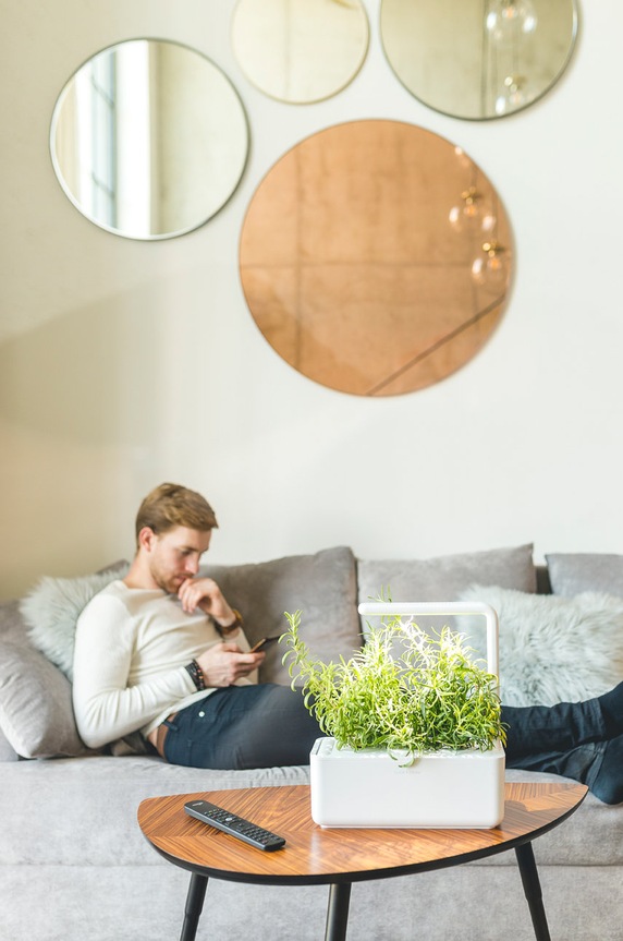 Click & Grow autonomiczny ogródek domowy Smart Garden 3 biały SG3WT