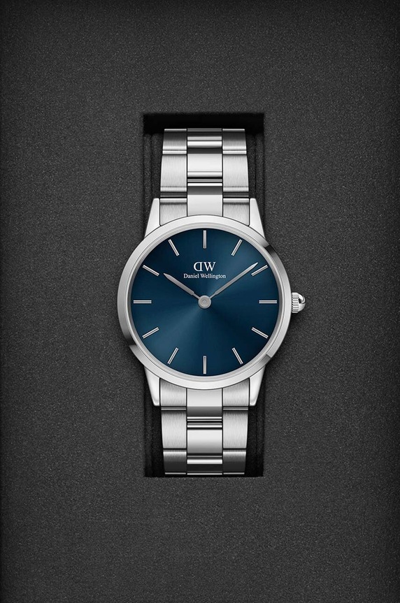 Daniel Wellington zegarek Iconic Link Arctic 36 srebrny DW00100458
