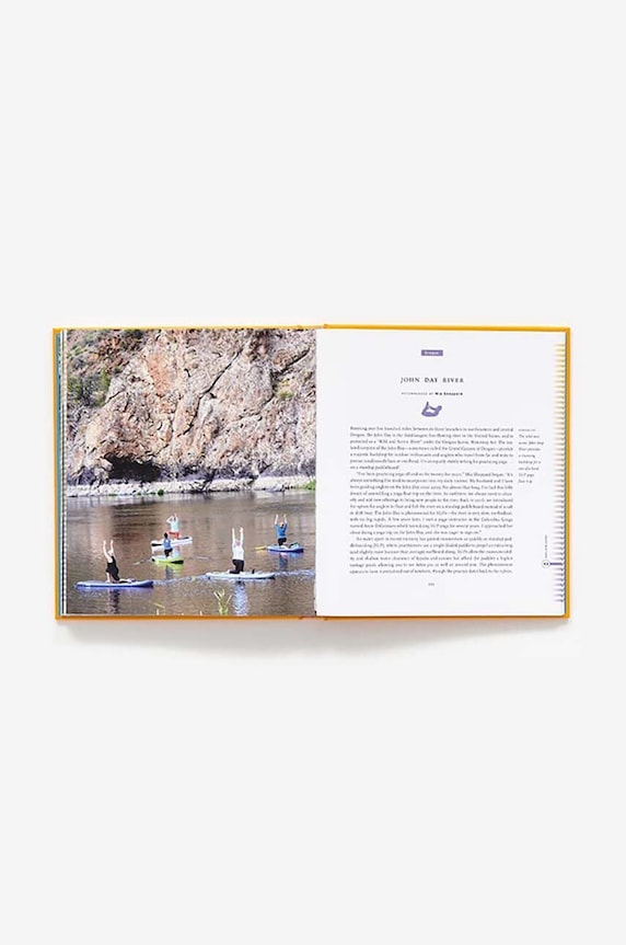 Lifestyle Książka Fifty Places to Practice Yoga Before You Die by Chris Santella, DC Helmuth, English AB1129 multicolor