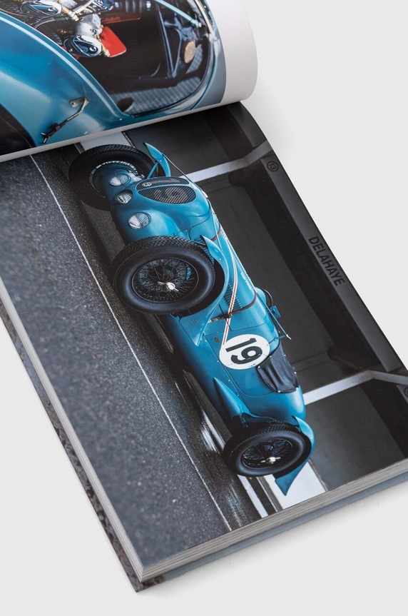 książka A History of Motoring Through 100 Legendary Cars by Gerard De Cortanze, English 9782226484680 multicolor AA00