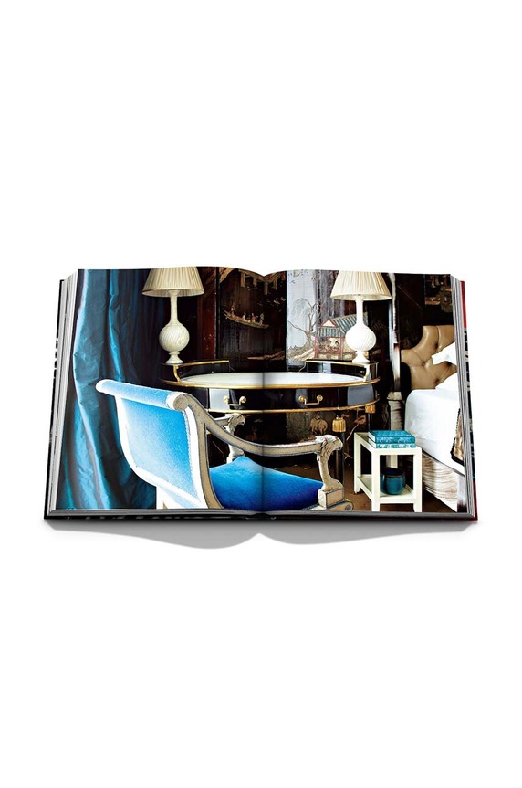 Assouline book The Big Book of Chic by Miles Redd, English 9781614280613