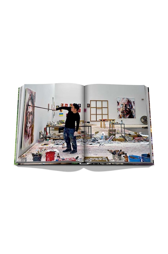 Assouline książka Tokyo Chic by Andrea Fazzari, English 9781649802361 multicolor