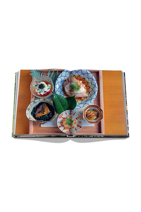 Assouline książka Tokyo Chic by Andrea Fazzari, English 9781649802361