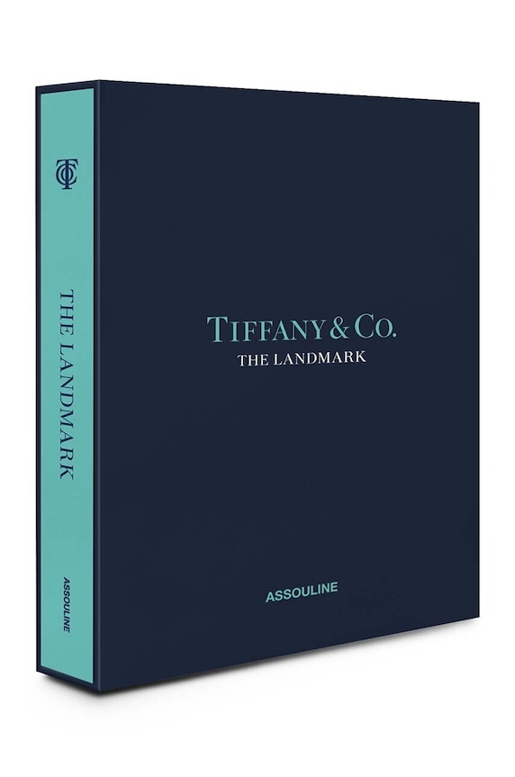 Knížka Assouline Tiffany & Co: Landmark byAlba Cappellieri, Christopher Young, English 9781649802200 vícebarevná AA00