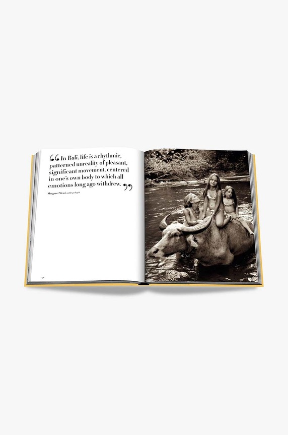 Kniha Assouline Bali Mystique by Elora Hardy, English 9781649800473
