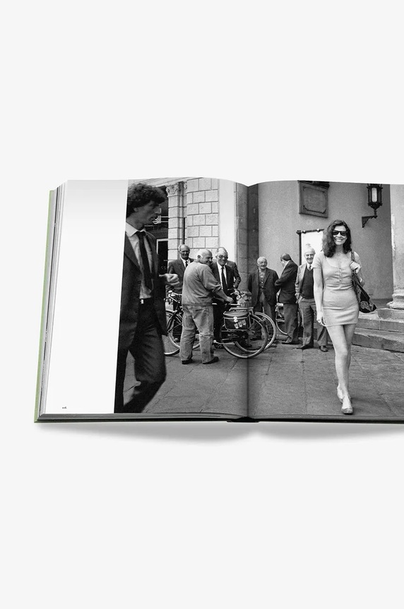 Assouline book Tuscany Marvel by Cesare Cunaccia, English 9781649800015