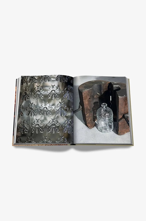 Assouline book Guerlain: An Imperial Icon by Laurence Benaim, English 9781649802163