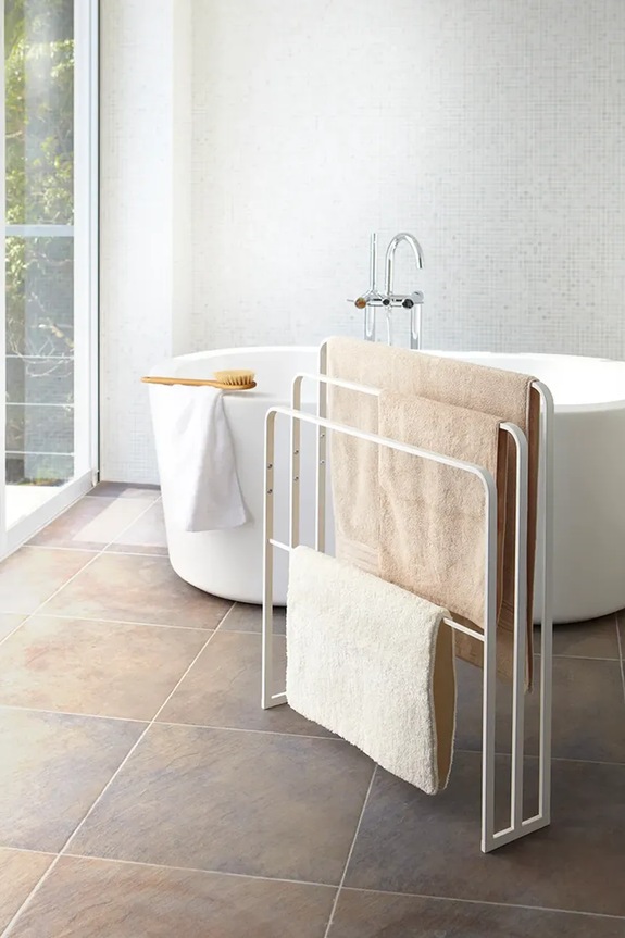 Yamazaki wieszak na ręczniki Tower 4979 biały AA00