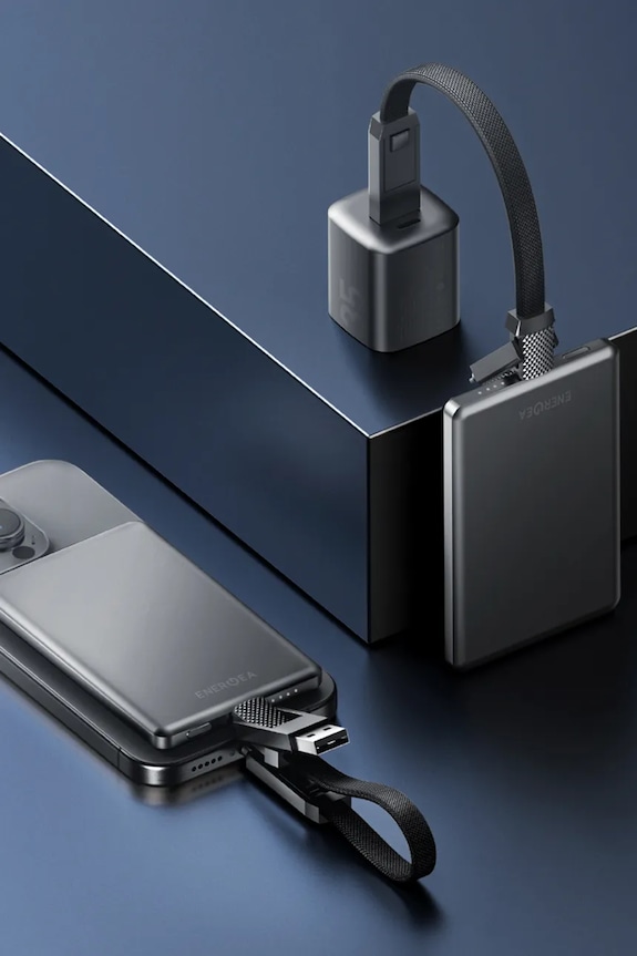 Bazic 4 az 1-ben töltőkábel (USB-A, USB-C, USB-C i Lightning) 1 m CBL.GC4N1.BLK100