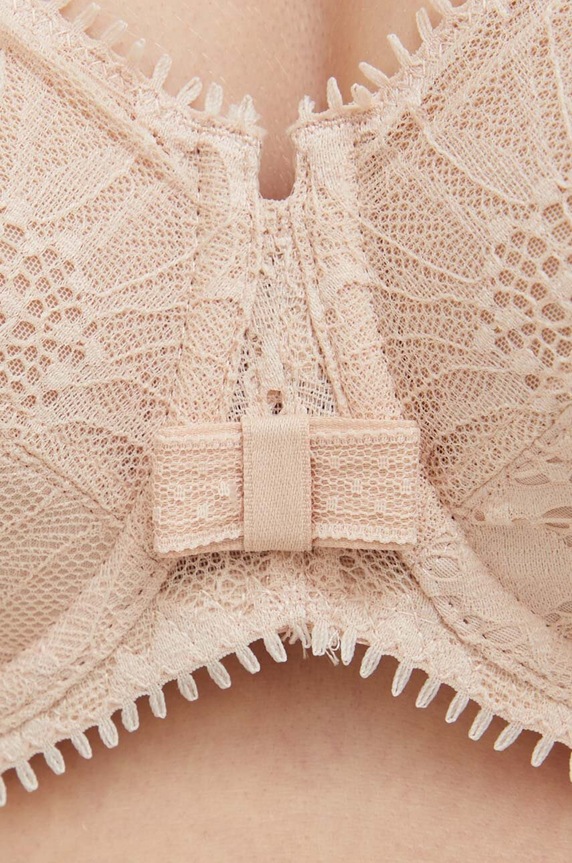 Σουτιέν Chantelle C15F10.01N μπεζ