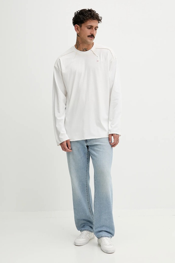 Bavlněné tričko s dlouhým rukávem Diesel T-CRAHOR-BOXT-LS-T1 A19464.0NIAX bílá AA00