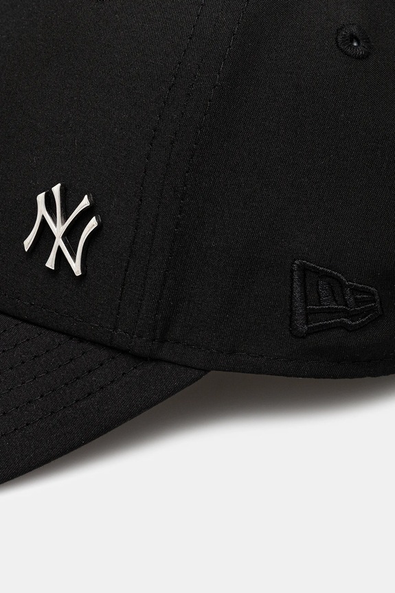 New Era șapcă FLAWLESS 9FORTY® 11198850 negru AA00