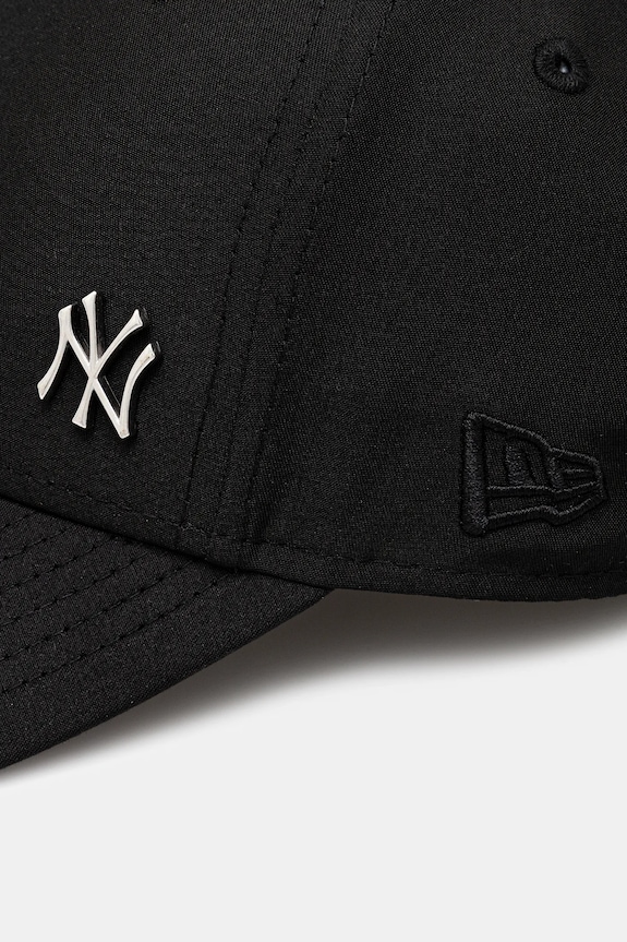 New Era șapcă FLAWLESS 9FORTY® 11198850 negru AA00