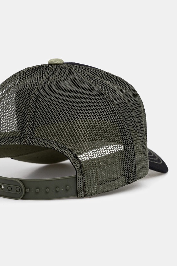 Doplnky Von Dutch šiltovka trucker VD.0.CAS1.COL čierna