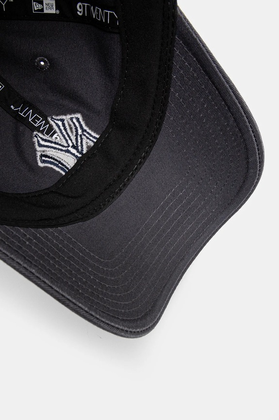 Bavlnená šiltovka New Era CORE CLASSICS 9TWENTY® sivá 60235294