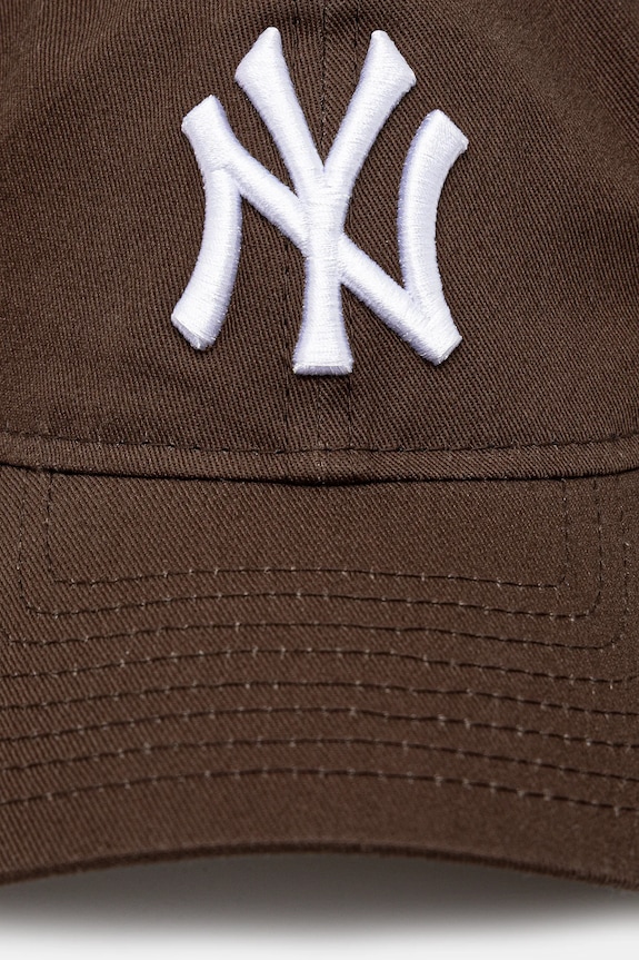 New Era șapcă de baseball din bumbac LEAGUE ESSENTIAL 9TWENTY® 60471475 maro AA00